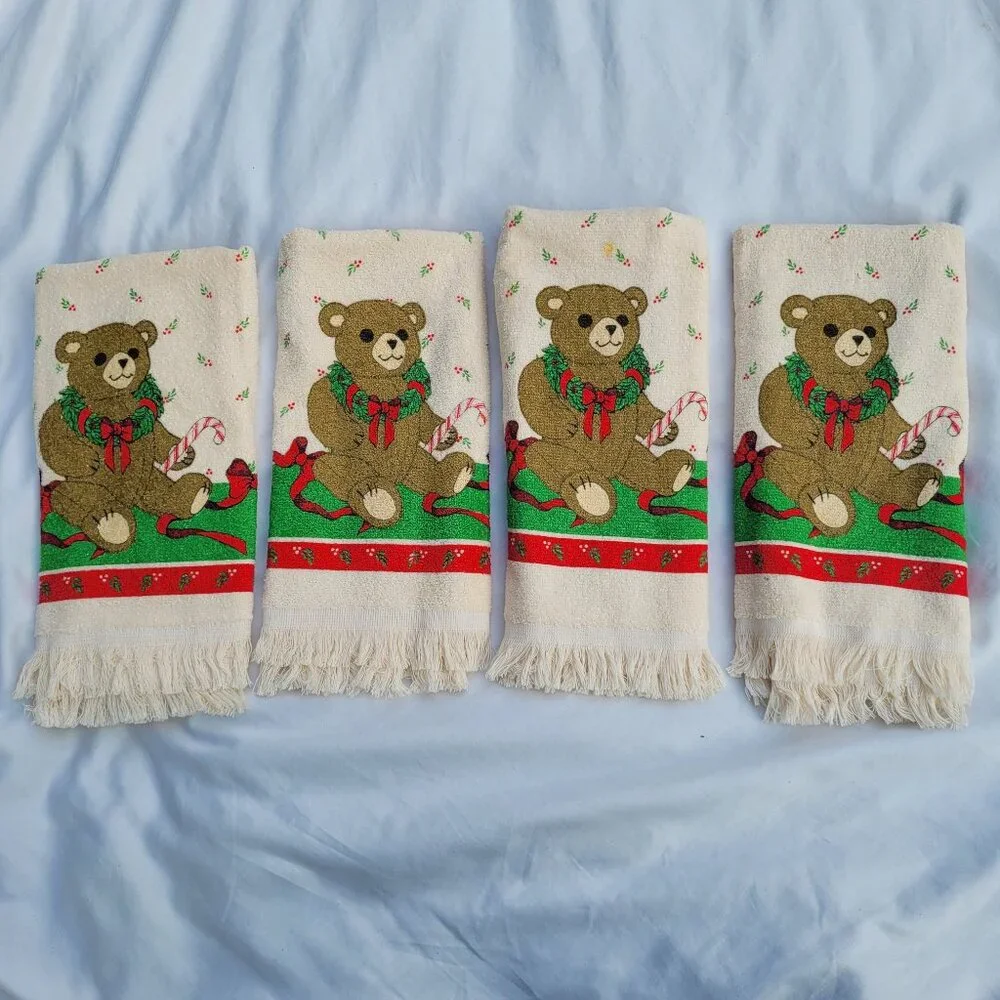 Cannon Dish Towels Vintage Christmas Wreath Bears Candy Canes USA Set 4 Kitchen